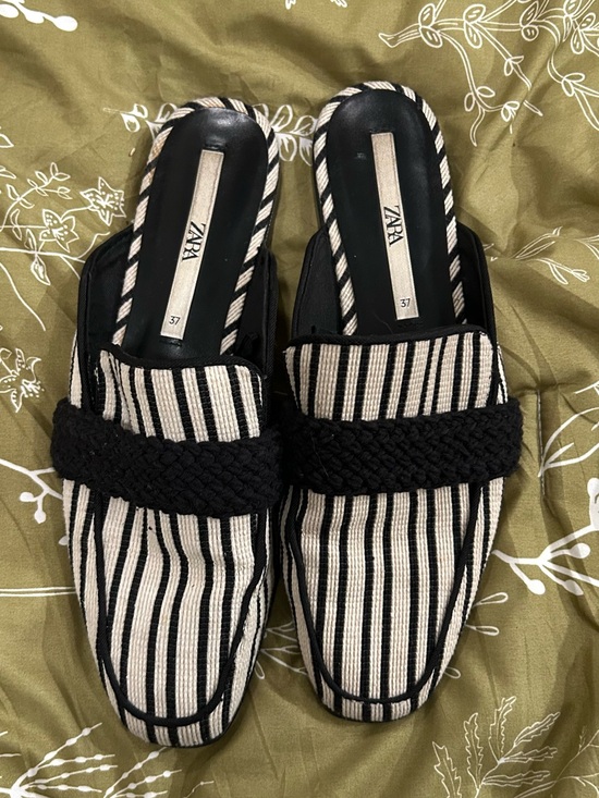 Zara Shoes - ZARA Black & White Striped Mule Loafers Slip On Slides Size 37